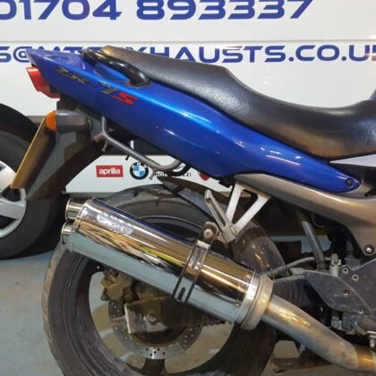 Kawasaki-ZR750-Motorbike-exhaust-by-Max-Torque-Cans-North-Shoebury