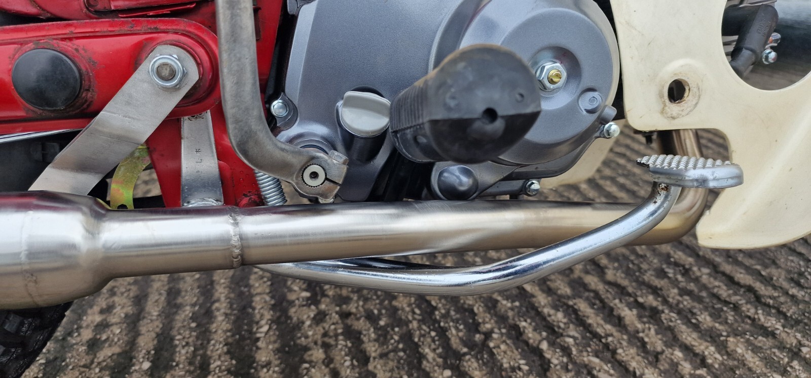 Honda C90 Super Cub Stainless Exhaust System With Road-Legal Silencer Exhaust Can 9 Honda C90 Super Cub Stainless Exhaust System With Road-Legal Silencer - Max Torque Cans 9