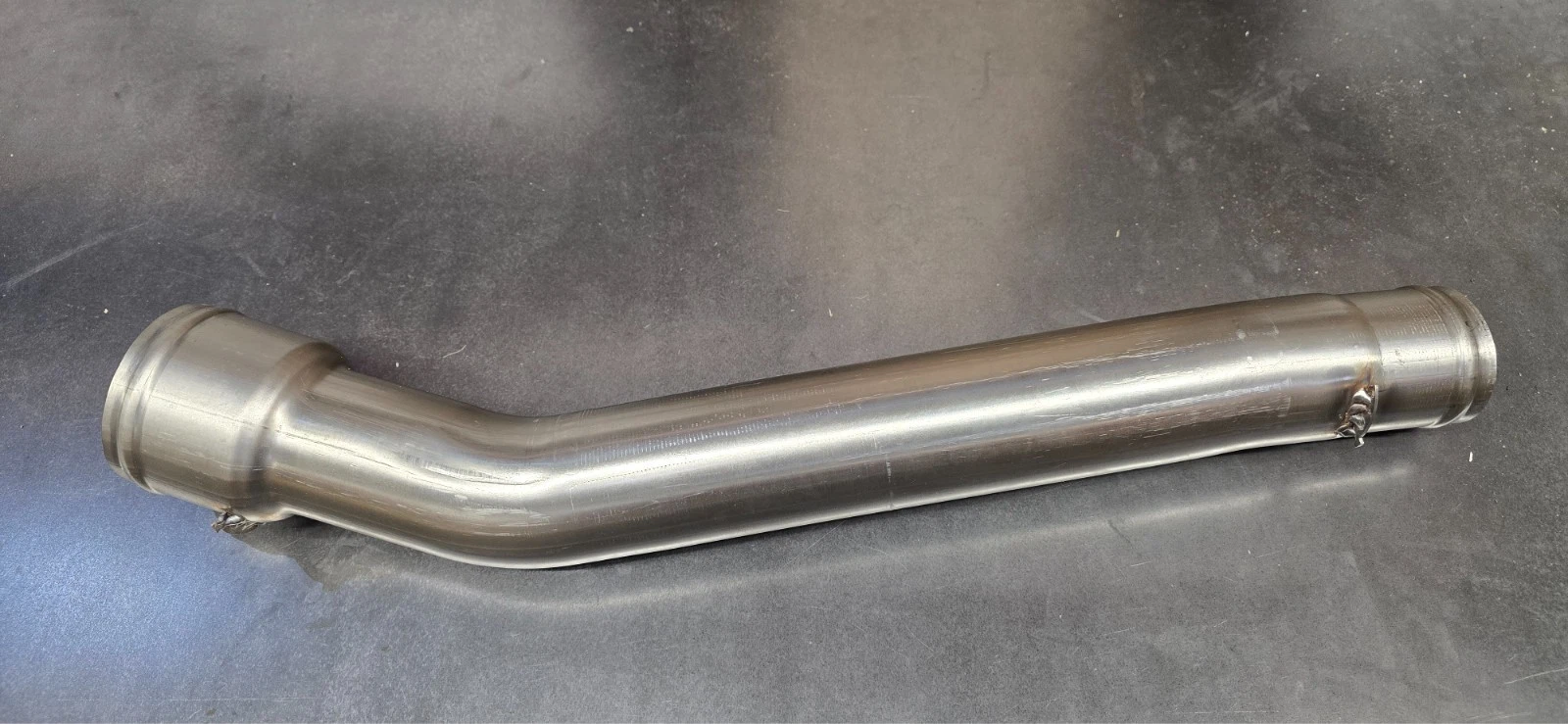 DAF LF 2013 – 2023 Stainless intercooler pipe Euro 6. Part No 1707138 or 1715764 Exhaust Can DAF LF 2013 – 2023 Stainless intercooler pipe Euro 6. Part No 1707138 or 1715764 - Max Torque Cans